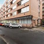 Sunrise Summit Apartment